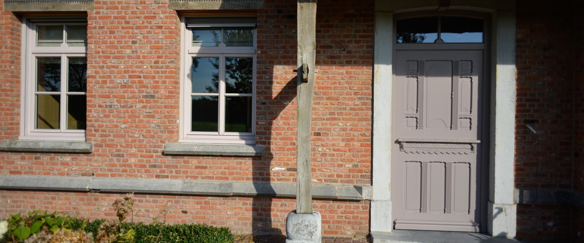 Voordeur boerderij